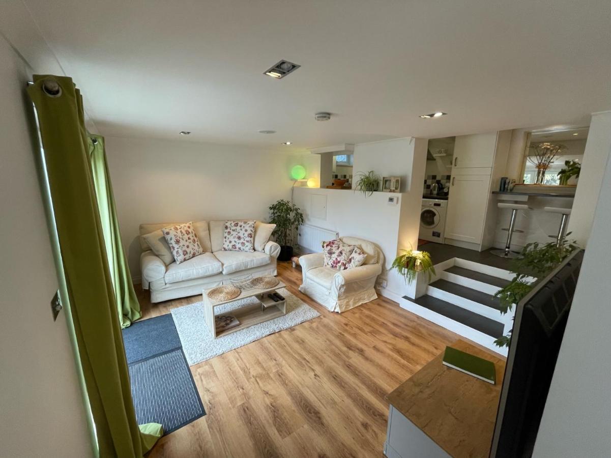 Gorgeous 1 Bed Apartment With Breathtaking Views Lydden エクステリア 写真